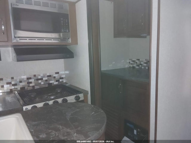 Продажа на аукционе авто 2017 Jayco 28ft, vin: 1UJBJ0BPXH1TU0116, номер лота: 44981492