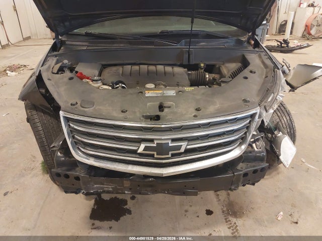 2017 Chevrolet Traverse 2lt მანქანა იყიდება აუქციონზე, vin: 1GNKRHKD5HJ326550, აუქციონის ნომერი: 44981529