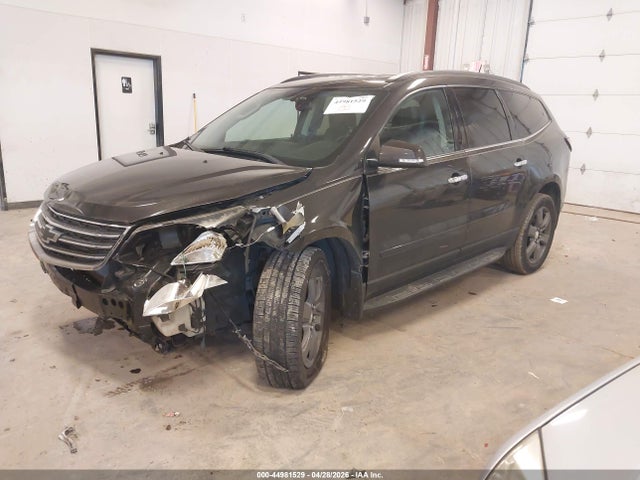 2017 Chevrolet Traverse 2lt მანქანა იყიდება აუქციონზე, vin: 1GNKRHKD5HJ326550, აუქციონის ნომერი: 44981529
