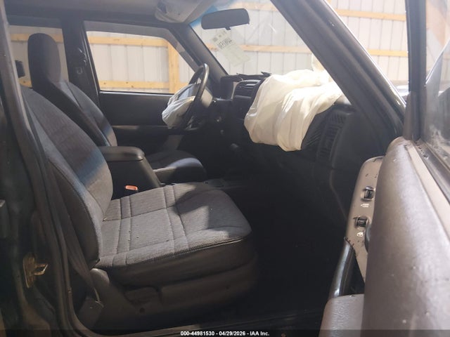 Aukcja sprzedaży 2001 Jeep Cherokee Sport, vin: 1J4FF48S01L623621, numer aukcji: 44981530
