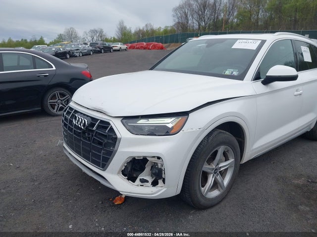 Aukcja sprzedaży 2021 Audi Q5 Premium 45 Tfsi Quattro S Tronic, vin: WA1AAAFY2M2112503, numer aukcji: 44981532