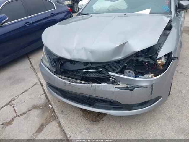 Aukcja sprzedaży 2015 Chrysler 200 S, vin: 1C3CCCBG6FN500678, numer aukcji: 44981537