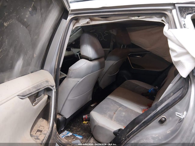 2021 Toyota Rav4 Limited მანქანა იყიდება აუქციონზე, vin: 2T3Y1RFV9MC143684, აუქციონის ნომერი: 44981539