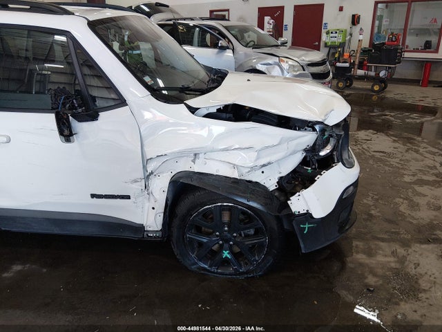 2017 Jeep Renegade Altitude Fwd მანქანა იყიდება აუქციონზე, vin: ZACCJABB5HPG27801, აუქციონის ნომერი: 44981544