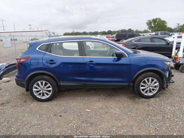 44981548 :رقم المزاد ، JN1BJ1BV2MW302223 vin ، 2021 Nissan Rogue Sport Sv Fwd Xtronic Cvt مزاد بيع