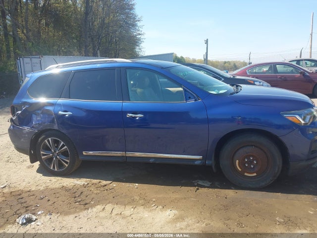 Aukcja sprzedaży 2017 Nissan Pathfinder Platinum, vin: 5N1DR2MM2HC610827, numer aukcji: 44981550
