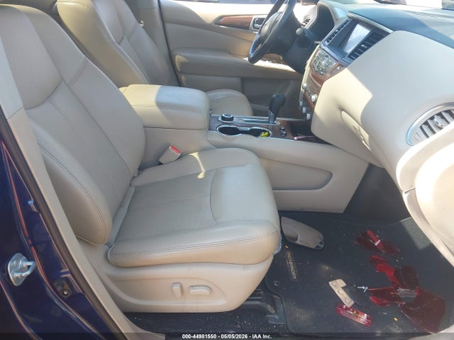 Aukcja sprzedaży 2017 Nissan Pathfinder Platinum, vin: 5N1DR2MM2HC610827, numer aukcji: 44981550