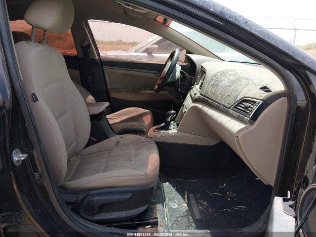 2018 Hyundai Elantra Sel მანქანა იყიდება აუქციონზე, vin: 5NPD84LF8JH279719, აუქციონის ნომერი: 44981555
