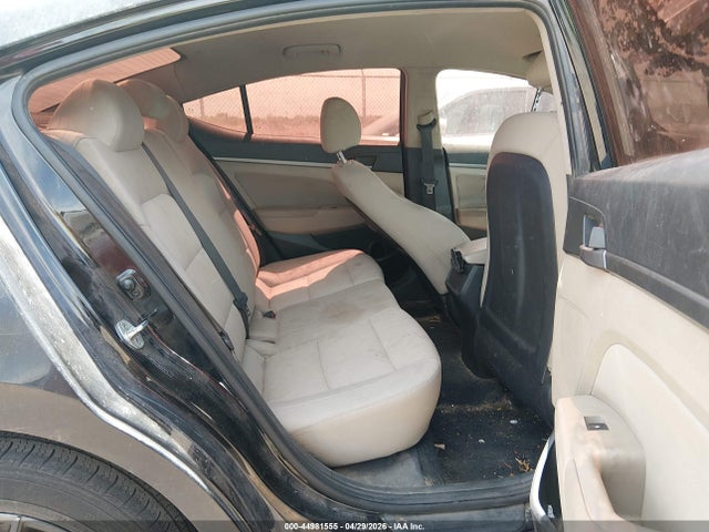 2018 Hyundai Elantra Sel მანქანა იყიდება აუქციონზე, vin: 5NPD84LF8JH279719, აუქციონის ნომერი: 44981555