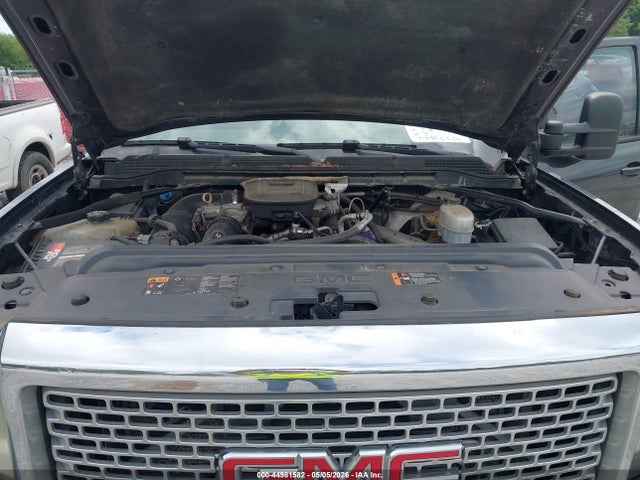 Aukcja sprzedaży 2015 Gmc Sierra 3500hd Denali, vin: 1GT424E88FF158898, numer aukcji: 44981582