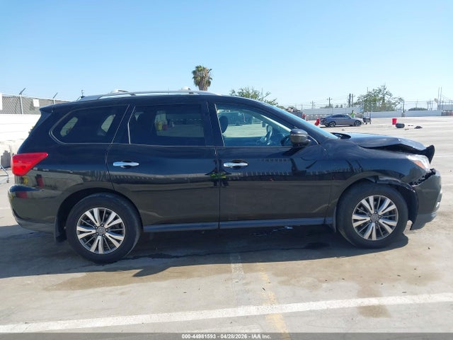5N1DR2MN8KC647607 Nissan Pathfinder S