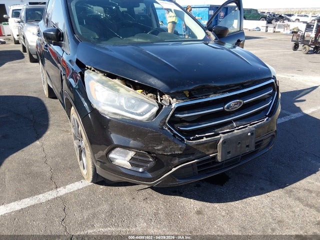 1FMCU0G90HUE73967 Ford ESCAPE SE