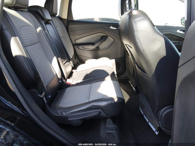 1FMCU0G90HUE73967 Ford ESCAPE SE