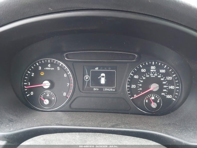 44981616 :رقم المزاد ، 5XYPG4A30GG140340 vin ، 2016 Kia Sorento 2.4l Lx مزاد بيع