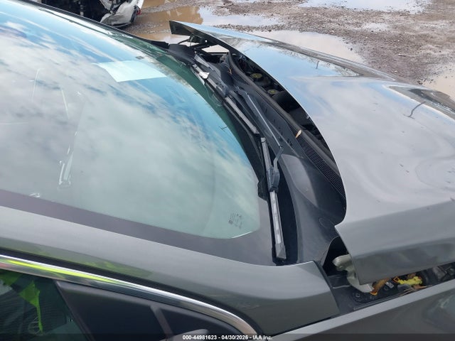 2018 Buick Regal Sportback Preferred Ii მანქანა იყიდება აუქციონზე, vin: W04GM6SX4J1083714, აუქციონის ნომერი: 44981623