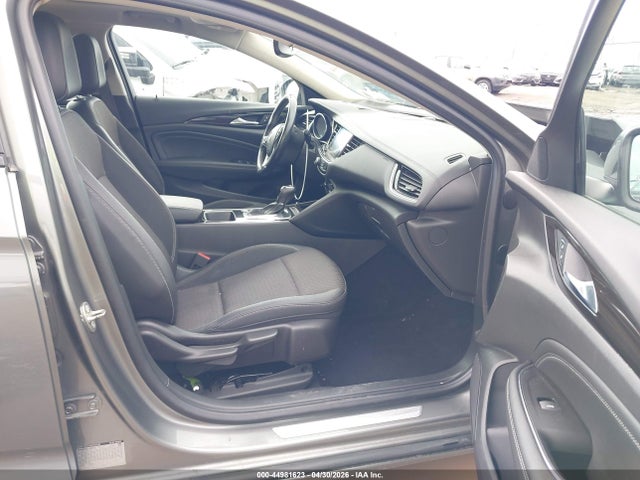 2018 Buick Regal Sportback Preferred Ii მანქანა იყიდება აუქციონზე, vin: W04GM6SX4J1083714, აუქციონის ნომერი: 44981623