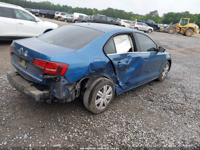 2017 Volkswagen Jetta 1.4t S მანქანა იყიდება აუქციონზე, vin: 3VW2B7AJ4HM404959, აუქციონის ნომერი: 44981638