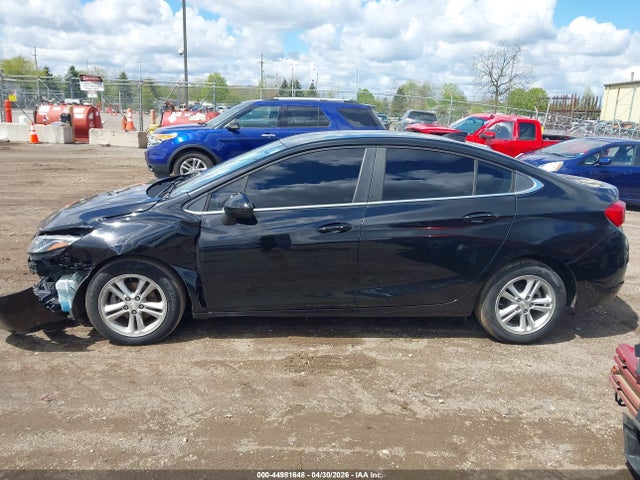 44981648 :رقم المزاد ، 1G1BE5SM9J7112031 vin ، 2018 Chevrolet Cruze Lt Auto مزاد بيع
