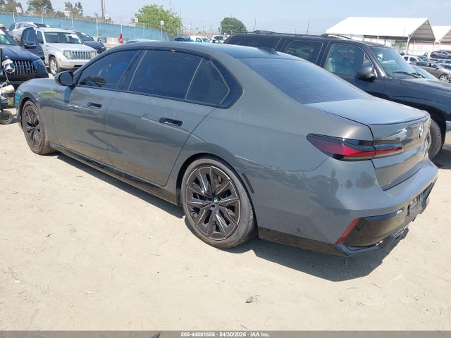BMW 740I 2025 WBA23EH08SCV20253 Image 3