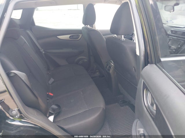 JN1BJ1CP3KW520958 Nissan Rogue Sport S