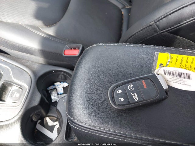 Продажа на аукционе авто 2021 Jeep Cherokee Latitude Lux 4x4, vin: 1C4PJMMX8MD101750, номер лота: 44981677