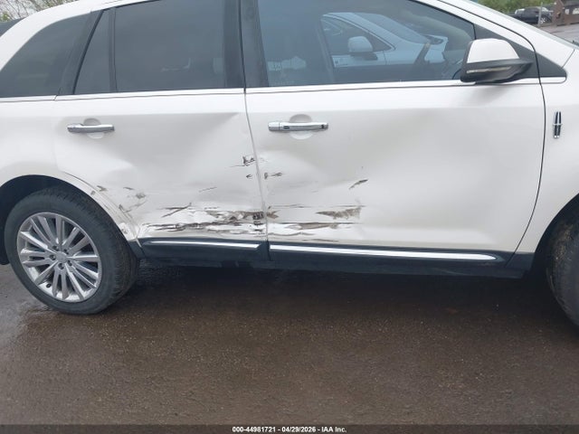 Продаж на аукціоні авто 2013 Lincoln Mkx, vin: 2LMDJ8JK5DBL00120, номер лоту: 44981721