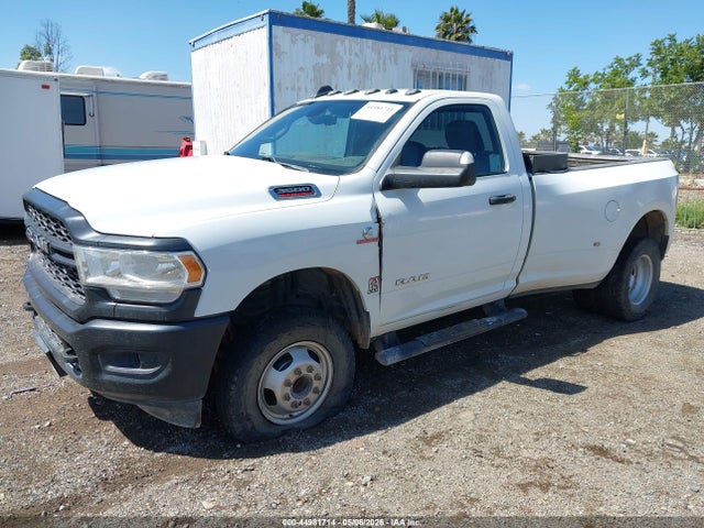 3C63RRALXNG276535 RAM 3500 Tradesman 4x4 8&#039; Box