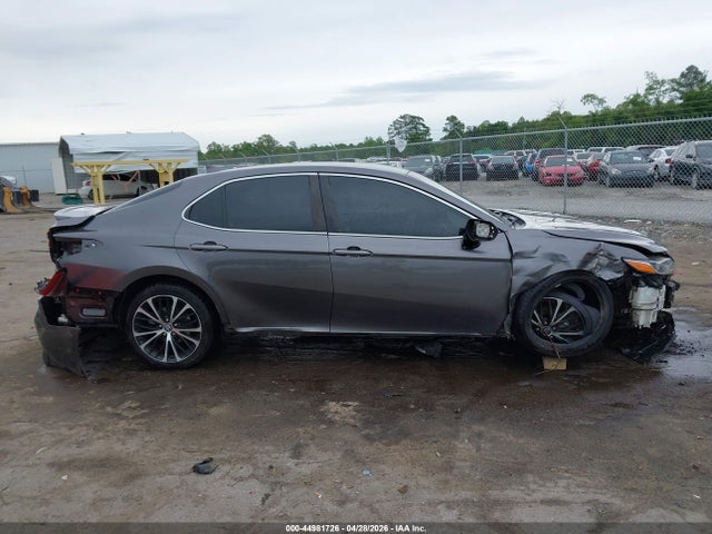 4T1B11HK5KU817182 Toyota CAMRY SE