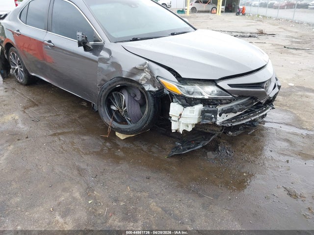 4T1B11HK5KU817182 Toyota CAMRY SE