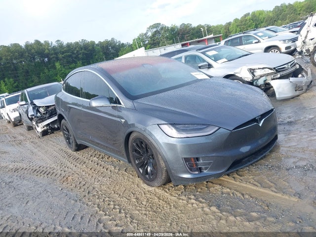 2020 Tesla Model X Long Range Dual Motor All-wheel Drive/long Range Plus Dual Motor All-wheel Drive მანქანა იყიდება აუქციონზე, vin: 5YJXCAE22LF298725, აუქციონის ნომერი: 44981749