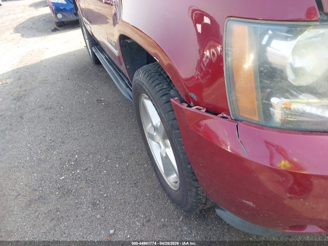 Продажа на аукционе авто 2011 Chevrolet Tahoe Lt, vin: 1GNSCBE02BR198980, номер лота: 44981774