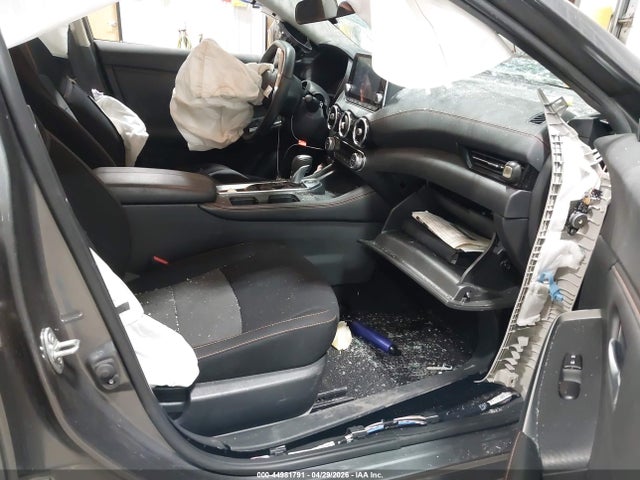 2022 Nissan Sentra Sr Xtronic Cvt მანქანა იყიდება აუქციონზე, vin: 3N1AB8DV1NY321077, აუქციონის ნომერი: 44981791