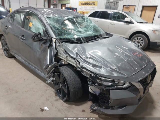 2022 Nissan Sentra Sr Xtronic Cvt მანქანა იყიდება აუქციონზე, vin: 3N1AB8DV1NY321077, აუქციონის ნომერი: 44981791