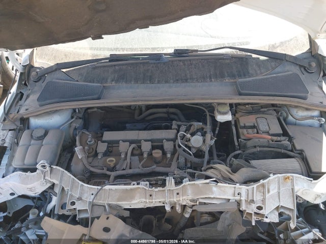 44981798 :رقم المزاد ، 1FADP3K26JL288819 vin ، 2018 Ford Focus Se مزاد بيع