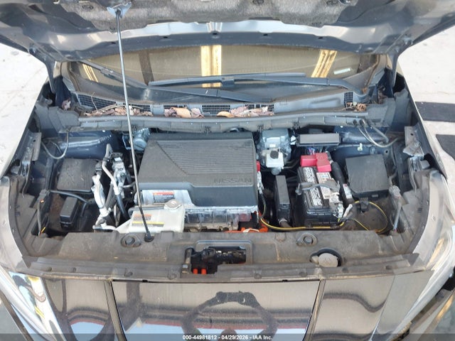 1N4AZ1CV5NC558767 Nissan Leaf Sv 40 Kwh