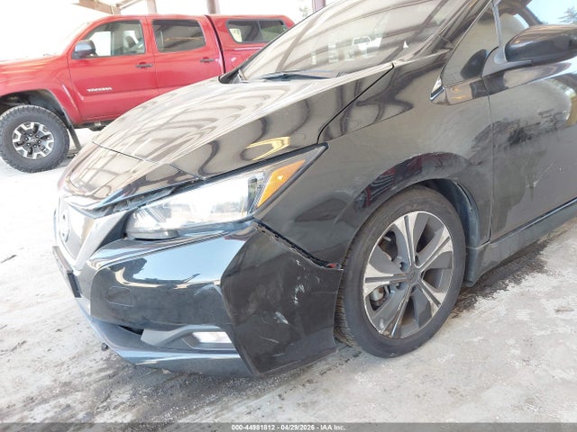1N4AZ1CV5NC558767 Nissan Leaf Sv 40 Kwh