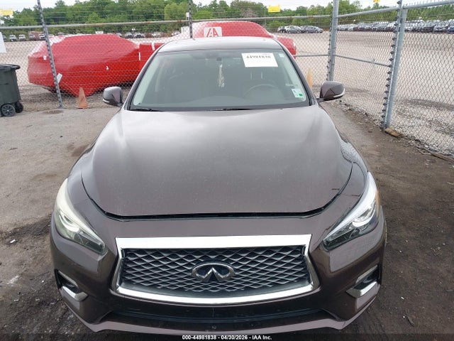 44981838 :رقم المزاد ، JN1CV7AP7JM240145 vin ، 2018 Infiniti Q50 2.0t Luxe مزاد بيع