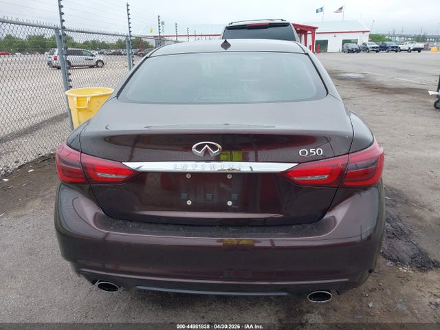 44981838 :رقم المزاد ، JN1CV7AP7JM240145 vin ، 2018 Infiniti Q50 2.0t Luxe مزاد بيع