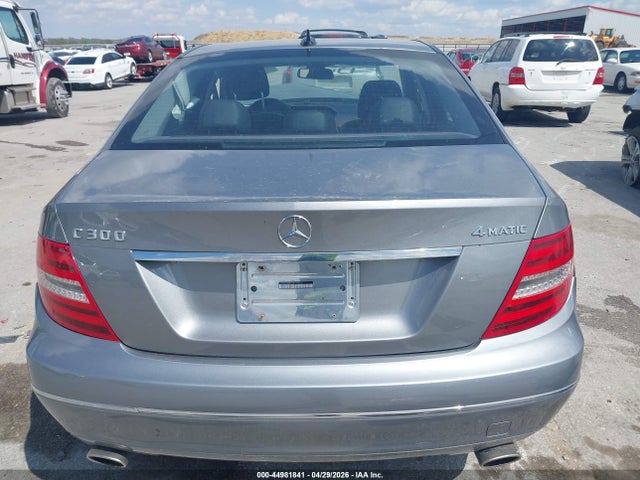 Aukcja sprzedaży 2012 Mercedes-benz C 300 Luxury 4matic, vin: WDDGF8BB5CR197926, numer aukcji: 44981841