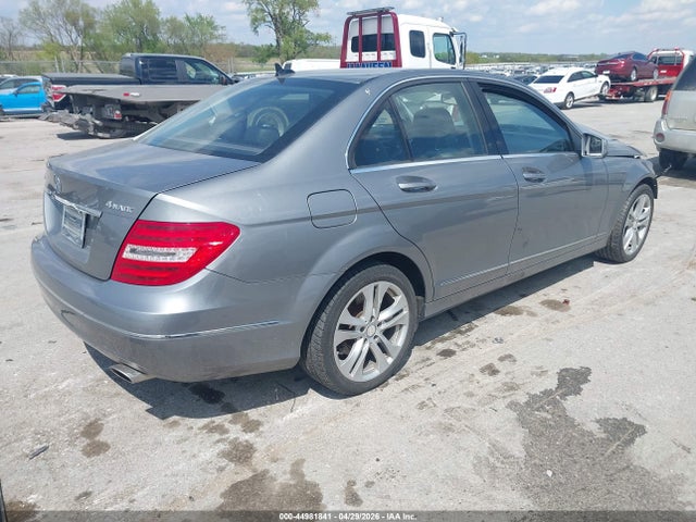 Aukcja sprzedaży 2012 Mercedes-benz C 300 Luxury 4matic, vin: WDDGF8BB5CR197926, numer aukcji: 44981841