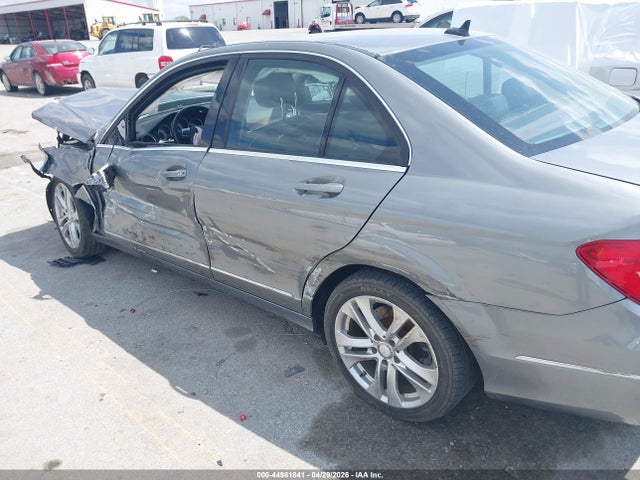 Aukcja sprzedaży 2012 Mercedes-benz C 300 Luxury 4matic, vin: WDDGF8BB5CR197926, numer aukcji: 44981841