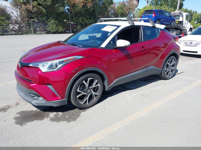 NMTKHMBX8JR021503 Toyota C-hr Xle Premium