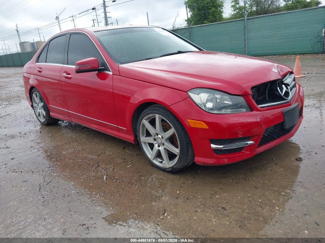 Mercedes-Benz C-class C 250 Sport 2014 WDDGF4HB3EA956915 zdjęcie główne