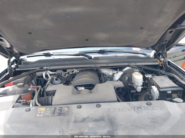 44981884 :رقم المزاد ، 1GNSKJKC3GR231536 vin ، 2016 Chevrolet Suburban Ltz مزاد بيع