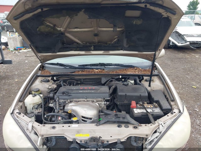 44981889 :رقم المزاد ، 4T1BE32K05U556606 vin ، 2005 Toyota Camry Le مزاد بيع