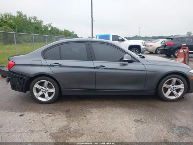 2013 Bmw 320i მანქანა იყიდება აუქციონზე, vin: WBA3B1C55DF461568, აუქციონის ნომერი: 44981905