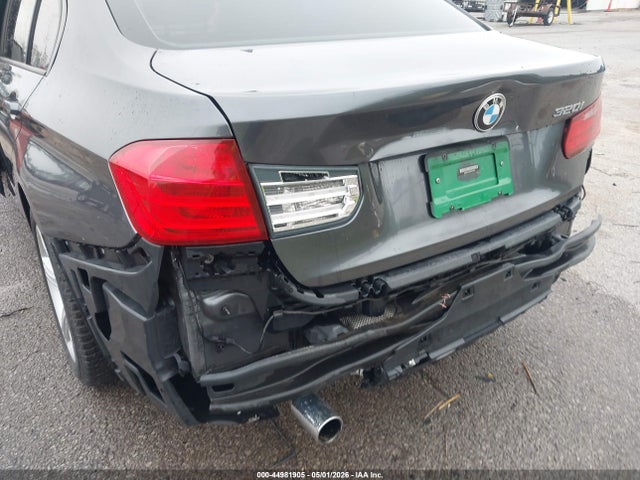 2013 Bmw 320i მანქანა იყიდება აუქციონზე, vin: WBA3B1C55DF461568, აუქციონის ნომერი: 44981905