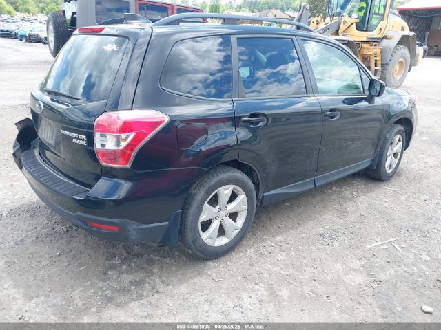 Subaru Forester 2.5i Premium 2016 JF2SJADCXGH447514 Image 4