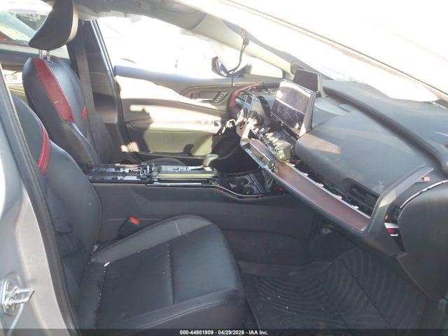 Auction sale of the 2024 Toyota Prius Prime Xse Premium, vin: JTDACACU6R3014657, lot number: 44981909