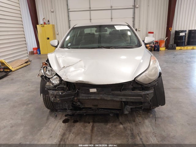 Продаж на аукціоні авто 2012 Hyundai Elantra Gls (ulsan Plant), vin: KMHDH4AE0CU375584, номер лоту: 44981920
